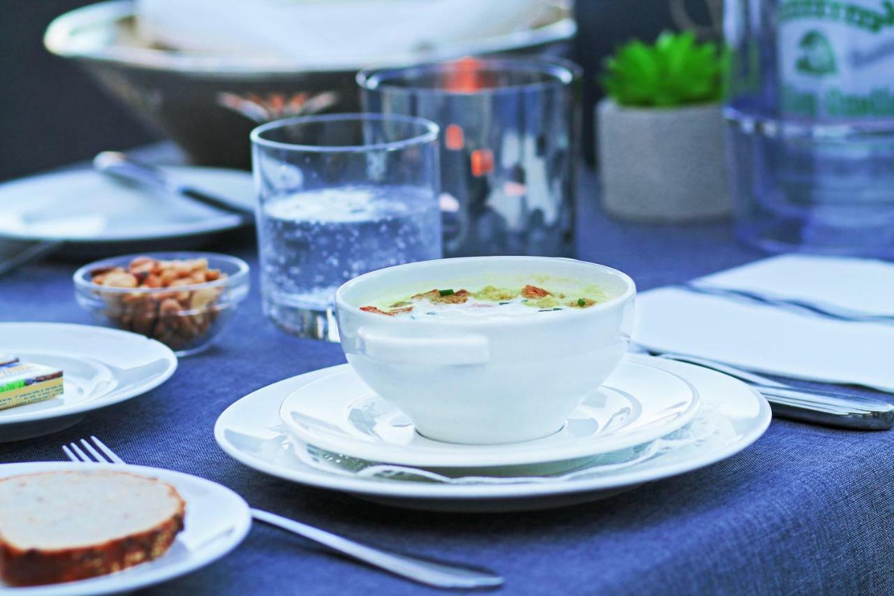 Schiff Am Hotel Konstanz